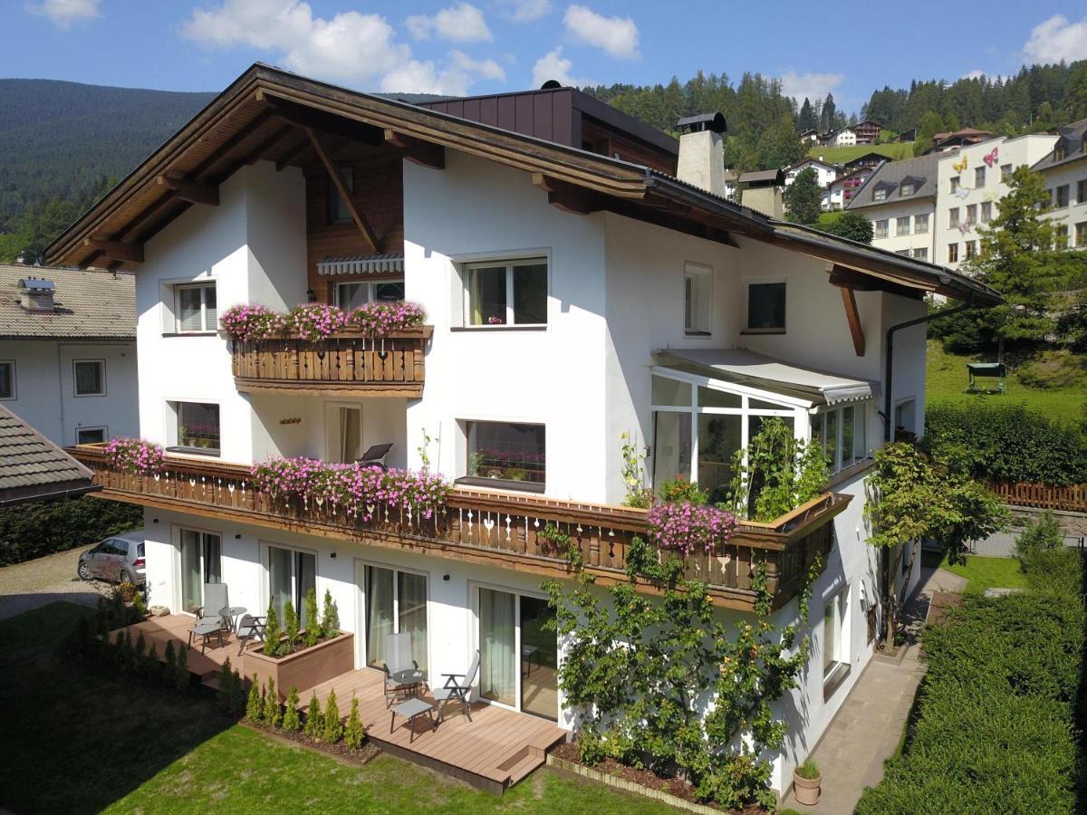 Apartments Montblanc Seceda أورتيسايْ المظهر الخارجي الصورة